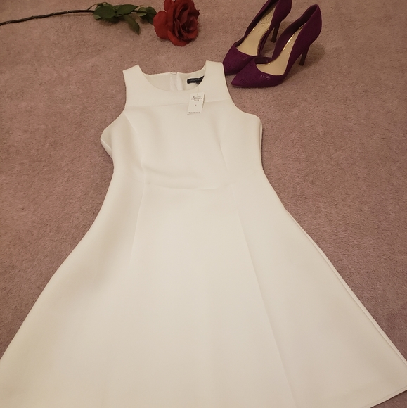 Banana Republic Puff White Dress - Picture 1 of 10